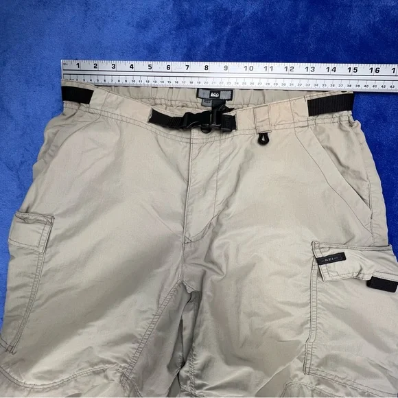 Vintage REI Sahara Convertible Pants Womens 8 Beige Canvas Cargo Hiking - Picture 3 of 12
